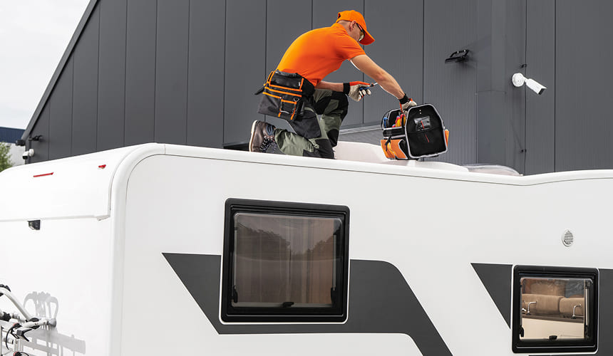 Exterior & Structure